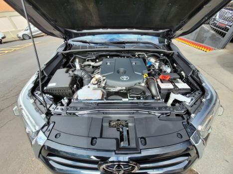 TOYOTA Hilux Caminhonete 2.8 16V SRV 4X4 DIESEL CABINE DUPLA AUTOM�TICO, Foto 25