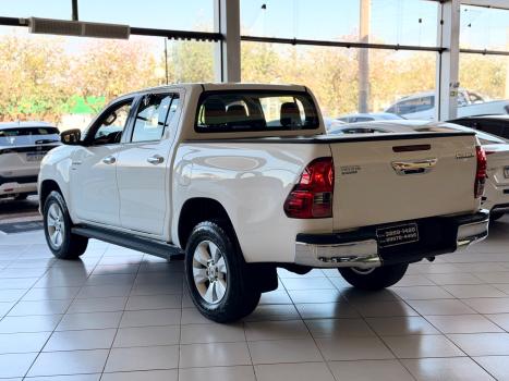 TOYOTA Hilux Caminhonete 2.7 16V 4P SR FLEX CABINE DUPLA, Foto 4