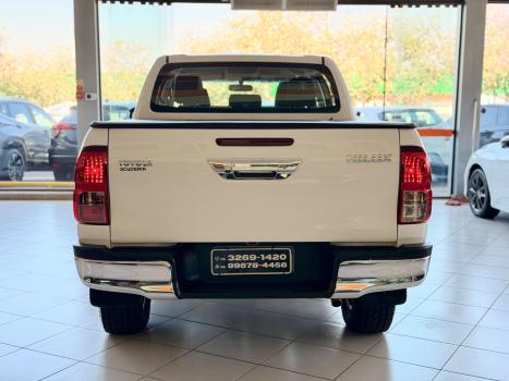 TOYOTA Hilux Caminhonete 2.7 16V 4P SR FLEX CABINE DUPLA, Foto 5
