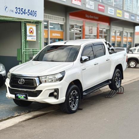 TOYOTA Hilux Caminhonete 2.8 16V SRV 4X4 DIESEL CABINE DUPLA AUTOM�TICO, Foto 2