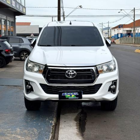 TOYOTA Hilux Caminhonete 2.8 16V SRV 4X4 DIESEL CABINE DUPLA AUTOM�TICO, Foto 3