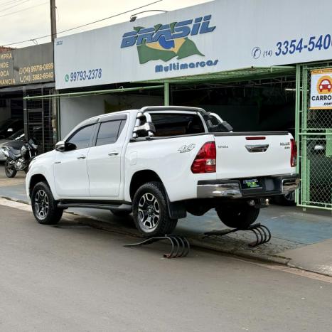 TOYOTA Hilux Caminhonete 2.8 16V SRV 4X4 DIESEL CABINE DUPLA AUTOM�TICO, Foto 7