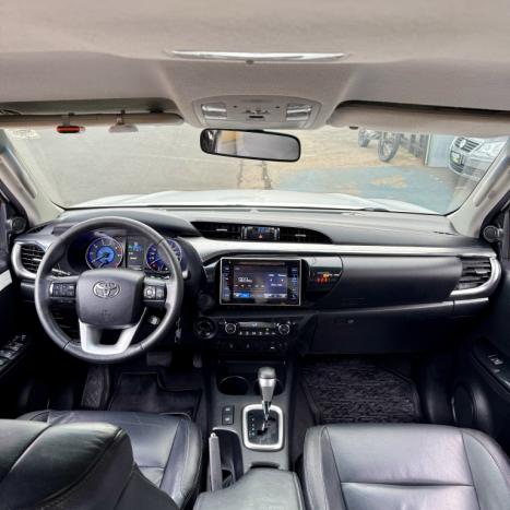 TOYOTA Hilux Caminhonete 2.8 16V SRV 4X4 DIESEL CABINE DUPLA AUTOM�TICO, Foto 8