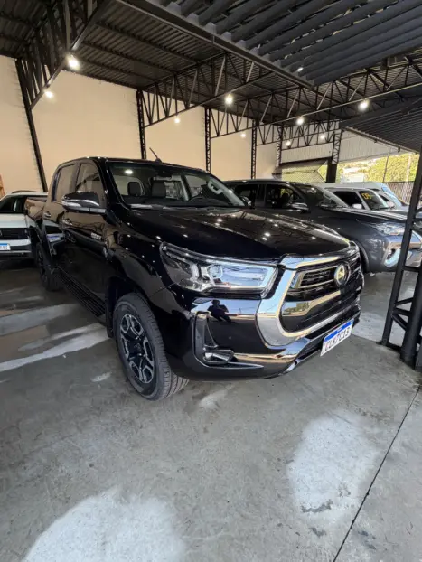 TOYOTA Hilux Caminhonete 2.8 16V SRX 4X4 TURBO DIESEL CABINE DUPLA AUTOM�TICO, Foto 5