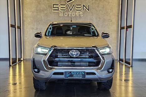 TOYOTA Hilux Caminhonete 2.8 16V SRV 4X4 DIESEL CABINE DUPLA AUTOM�TICO, Foto 8