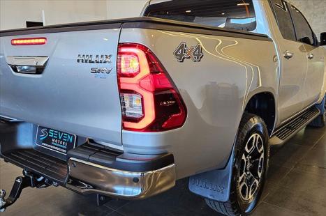 TOYOTA Hilux Caminhonete 2.8 16V SRV 4X4 DIESEL CABINE DUPLA AUTOM�TICO, Foto 9