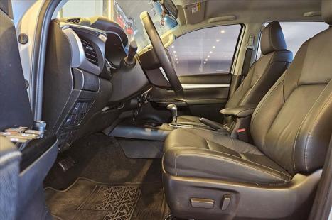 TOYOTA Hilux Caminhonete 2.8 16V SRV 4X4 DIESEL CABINE DUPLA AUTOM�TICO, Foto 17