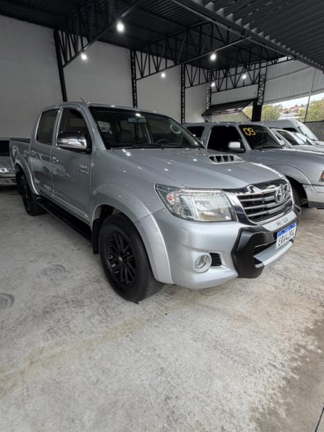 TOYOTA Hilux Caminhonete 3.0 16V 4P SRV TURBO DIESEL CABINE DUPLA, Foto 3
