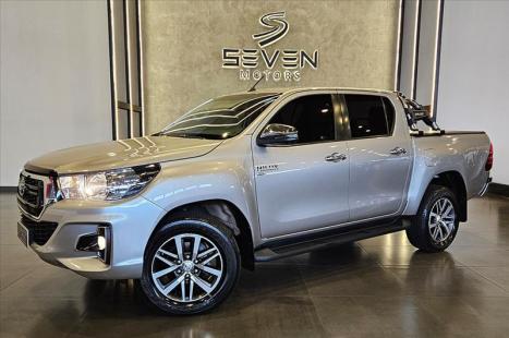 TOYOTA Hilux Caminhonete 2.7 16V 4P SRV CABINE DUPLA, Foto 1