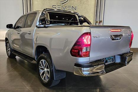 TOYOTA Hilux Caminhonete 2.7 16V 4P SRV CABINE DUPLA, Foto 3