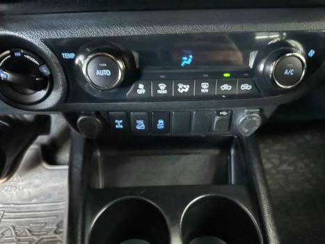 TOYOTA Hilux Caminhonete 2.8 16V 4P SRX DIESEL CABINE DUPLA, Foto 13
