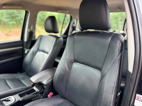 TOYOTA Hilux Caminhonete 2.8 16V 4P SRX DIESEL CABINE DUPLA, Foto 18