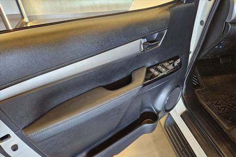TOYOTA Hilux Caminhonete 2.8 16V 4P SRX DIESEL CABINE DUPLA, Foto 16