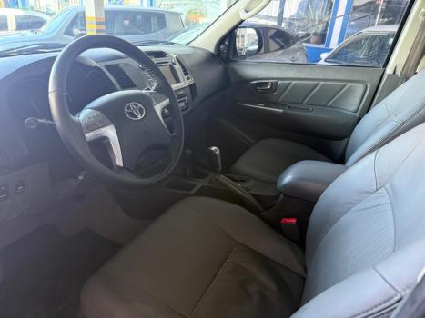 TOYOTA Hilux Caminhonete 3.0 16V 4P 4X4 SRV TURBO DIESEL CABINE DUPLA AUTOM�TICO, Foto 9