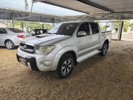 TOYOTA Hilux Caminhonete 2.8 16V SRV 4X4 DIESEL CABINE DUPLA AUTOM�TICO, Foto 1