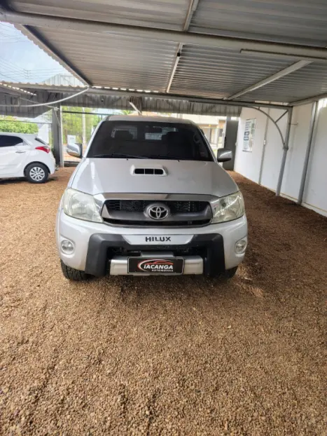 TOYOTA Hilux Caminhonete 2.8 16V SRV 4X4 DIESEL CABINE DUPLA AUTOM�TICO, Foto 2