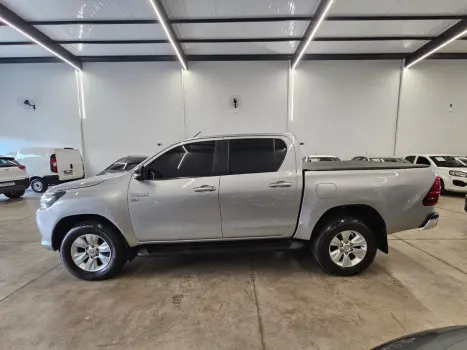 TOYOTA Hilux Caminhonete 2.7 16V 4P SR CABINE DUPLA AUTOM�TICO, Foto 7