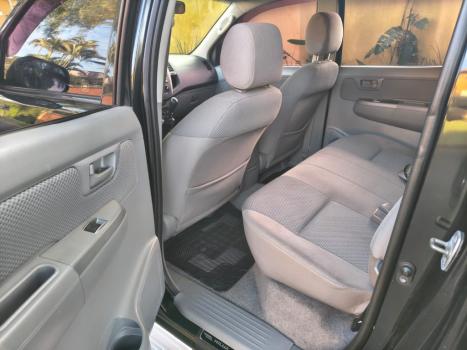 TOYOTA Hilux Caminhonete 3.0 4P 4X4 SRV TURBO DIESEL CABINE DUPLA, Foto 14
