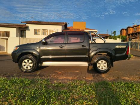 TOYOTA Hilux Caminhonete 3.0 4P 4X4 SRV TURBO DIESEL CABINE DUPLA, Foto 16