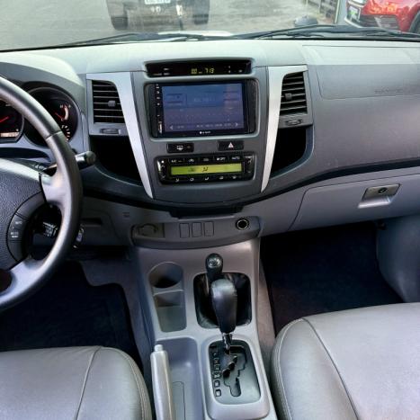 TOYOTA Hilux Caminhonete 3.0 4P 4X4 SRV TURBO DIESEL CABINE DUPLA AUTOM�TICO, Foto 10