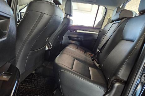 TOYOTA Hilux Caminhonete 2.8 16V SRX 4X4 TURBO DIESEL CABINE DUPLA AUTOM�TICO, Foto 10