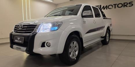 TOYOTA Hilux Caminhonete 2.7 16V 4P SRV FLEX CABINE DUPLA AUTOM�TICO, Foto 3