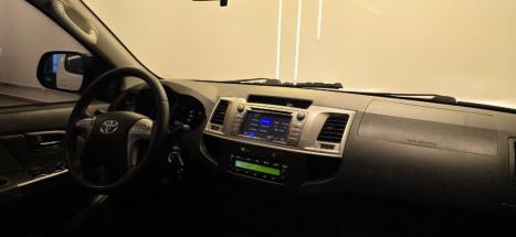 TOYOTA Hilux Caminhonete 2.7 16V 4P SRV FLEX CABINE DUPLA AUTOM�TICO, Foto 13