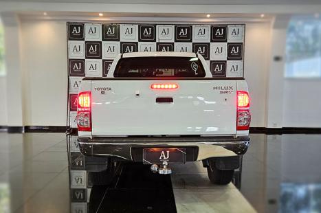 TOYOTA Hilux Caminhonete 3.0 4P 4X4 SRV TURBO DIESEL CABINE DUPLA AUTOMÁTICO, Foto 3
