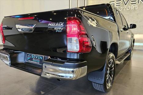 TOYOTA Hilux Caminhonete 2.8 16V SRX 4X4 DIESEL CABINE DUPLA AUTOM�TICO, Foto 9