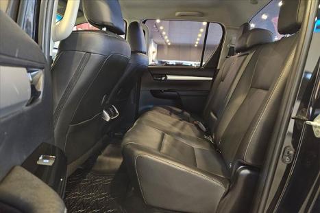 TOYOTA Hilux Caminhonete 2.8 16V SRX 4X4 DIESEL CABINE DUPLA AUTOM�TICO, Foto 17