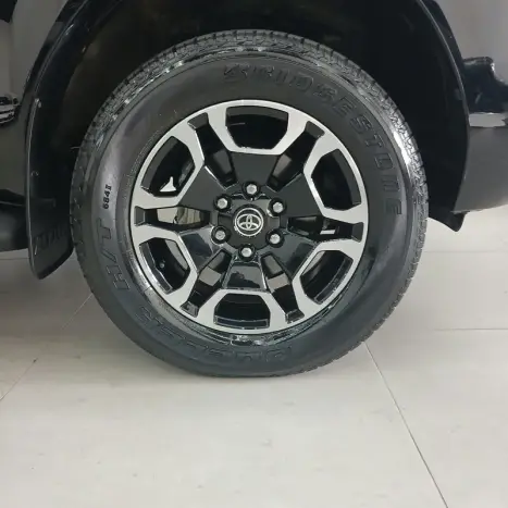 TOYOTA Hilux Caminhonete 2.8 16V SRX 4X4 TURBO DIESEL CABINE DUPLA AUTOM�TICO, Foto 12