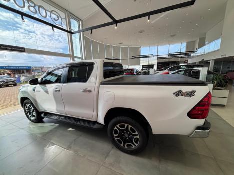 TOYOTA Hilux Caminhonete 2.8 16V SRV 4X4 DIESEL CABINE DUPLA AUTOM�TICO, Foto 10