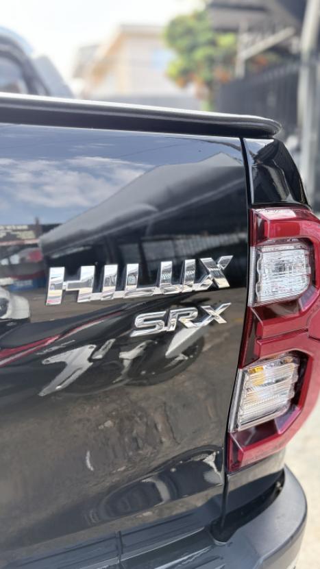 TOYOTA Hilux Caminhonete 2.8 16V SRX 4X4 TURBO DIESEL CABINE DUPLA AUTOMÁTICO, Foto 5