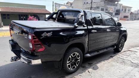 TOYOTA Hilux Caminhonete 2.8 16V SRX 4X4 TURBO DIESEL CABINE DUPLA AUTOMÁTICO, Foto 3