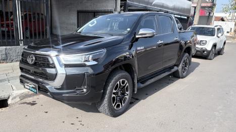 TOYOTA Hilux Caminhonete 2.8 16V SRX 4X4 TURBO DIESEL CABINE DUPLA AUTOMÁTICO, Foto 2