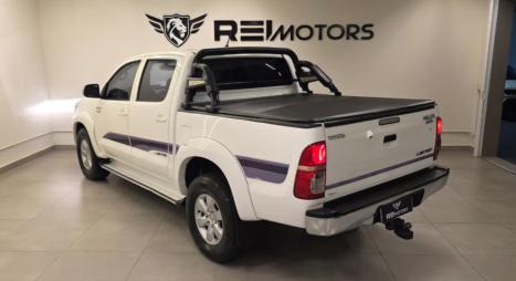 TOYOTA Hilux Caminhonete 2.7 16V 4P SRV FLEX CABINE DUPLA AUTOMÁTICO, Foto 5