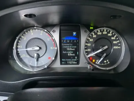 TOYOTA Hilux Caminhonete 2.8 16V SRV 4X4 DIESEL CABINE DUPLA AUTOMÁTICO, Foto 12
