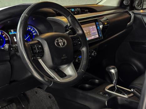 TOYOTA Hilux Caminhonete 2.7 16V 4P SRV CABINE DUPLA, Foto 5