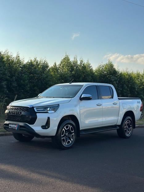 TOYOTA Hilux Caminhonete 2.8 16V SRX 4X4 TURBO DIESEL CABINE DUPLA AUTOMÁTICO, Foto 6