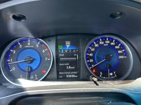 TOYOTA Hilux Caminhonete 2.7 16V 4P SRV FLEX CABINE DUPLA AUTOMÁTICO, Foto 23