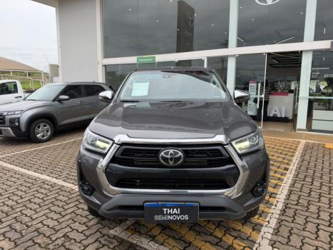 TOYOTA Hilux Caminhonete 2.8 16V SRX 4X4 DIESEL CABINE DUPLA AUTOMÁTICO, Foto 2