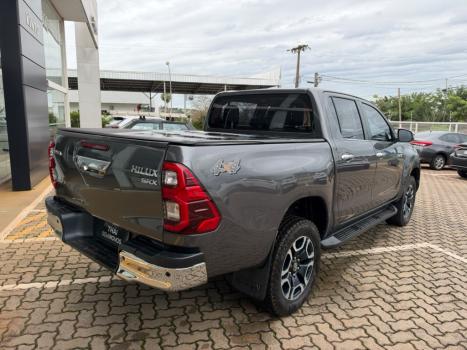 TOYOTA Hilux Caminhonete 2.8 16V SRX 4X4 DIESEL CABINE DUPLA AUTOMÁTICO, Foto 7