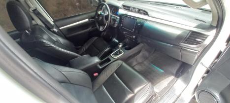 TOYOTA Hilux Caminhonete 2.8 16V 4P SR 4X4 DIESEL CABINE DUPLA AUTOMÁTICO, Foto 11