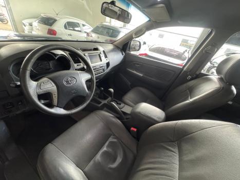 TOYOTA Hilux Caminhonete 3.0 4P 4X4 SRV TURBO DIESEL CABINE DUPLA AUTOMÁTICO, Foto 13