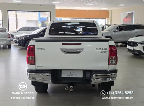 TOYOTA Hilux Caminhonete 2.8 16V SRV 4X4 DIESEL CABINE DUPLA AUTOMÁTICO, Foto 5