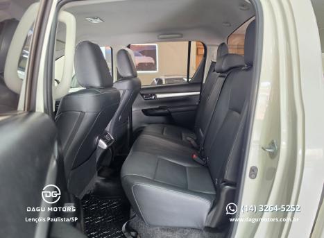 TOYOTA Hilux Caminhonete 2.8 16V SRV 4X4 DIESEL CABINE DUPLA AUTOMÁTICO, Foto 11