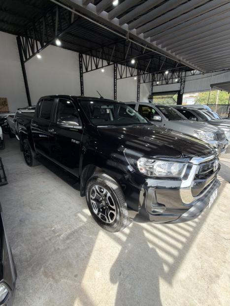 TOYOTA Hilux Caminhonete 2.8 16V SRV 4X4 DIESEL CABINE DUPLA AUTOMÁTICO, Foto 2