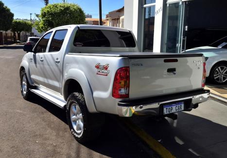 TOYOTA Hilux Caminhonete 3.0 4P 4X4 SRV TURBO DIESEL TOP CABINE DUPLA AUTOMÁTICO, Foto 3