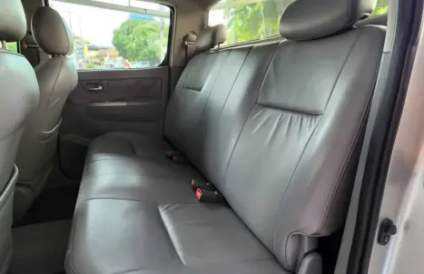 TOYOTA Hilux Caminhonete 3.0 4P 4X4 SRV TURBO DIESEL TOP CABINE DUPLA AUTOMÁTICO, Foto 11