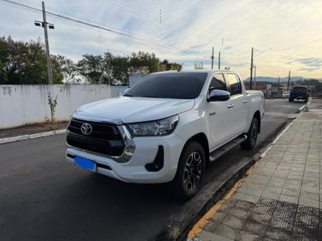 TOYOTA Hilux Caminhonete 2.8 16V SRV 4X4 DIESEL CABINE DUPLA AUTOMÁTICO, Foto 1